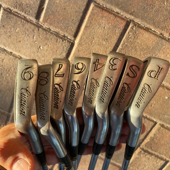 Powerbilt citation iron set in right hand - Picture 1 of 8